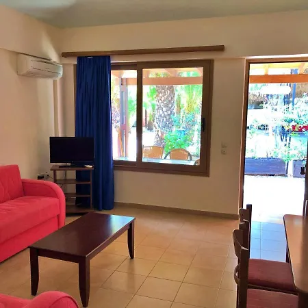 Κάμπινγκ Poseidon Bungalows Ίρια