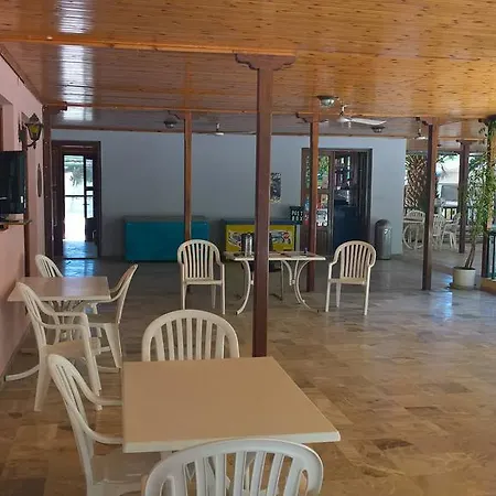 Poseidon Bungalows Campsite