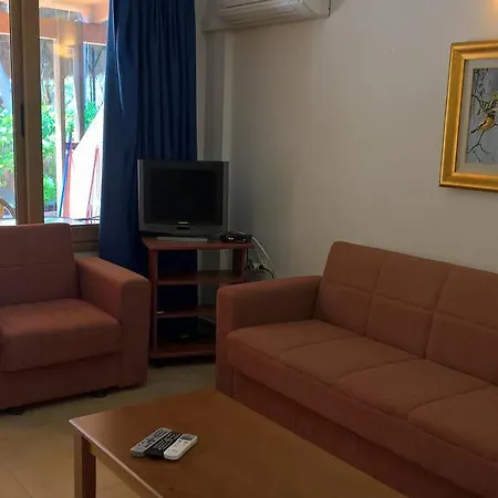 Poseidon Bungalows Kemping Iria