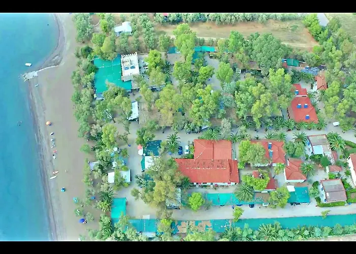 Κάμπινγκ Poseidon Bungalows Ίρια