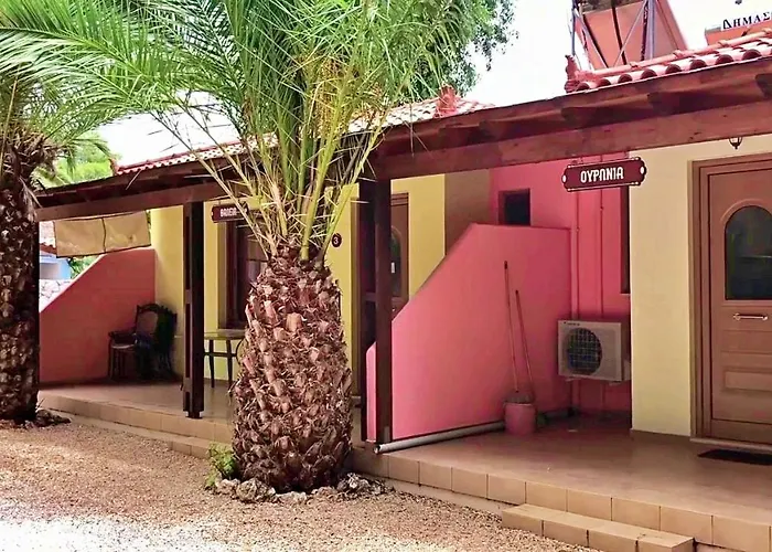 Poseidon Bungalows *