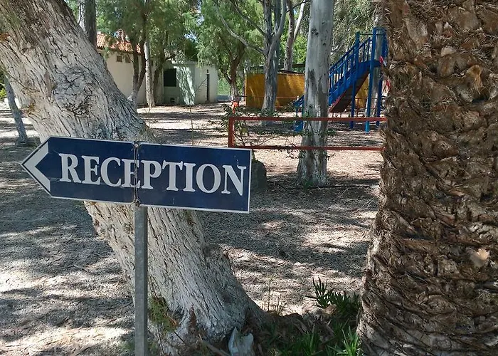 Poseidon Bungalows *