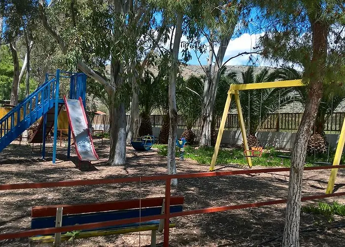 Poseidon Bungalows Κάμπινγκ Ίρια