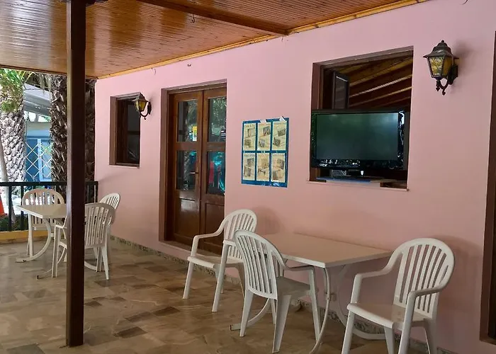 Kemp Poseidon Bungalows