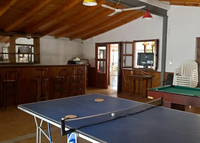 Poseidon Bungalows *