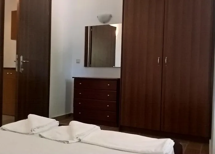 Poseidon Bungalows Κάμπινγκ Ίρια