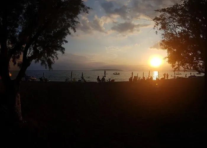 Κάμπινγκ Poseidon Bungalows Ίρια